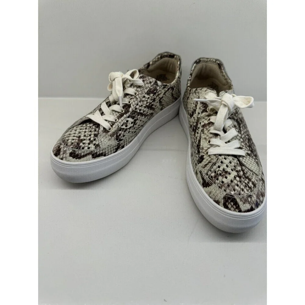 Vince Camuto vince camuto